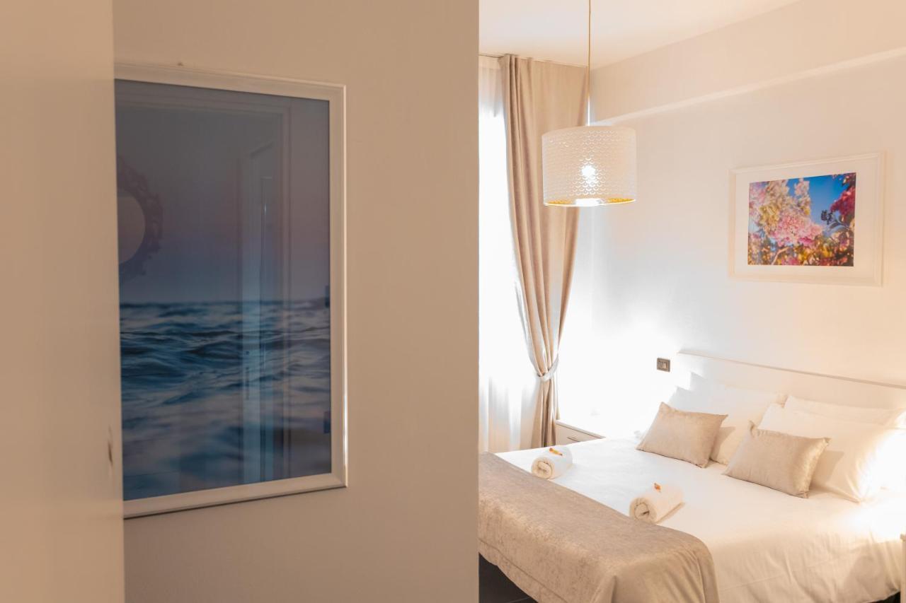 Ca Sottomarina Gli Appartamenti In Centro Apartsuite ภายนอก รูปภาพ